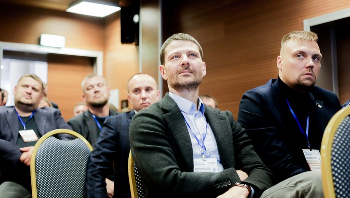 Международные перевозчики продолжают работать с продуктами питания